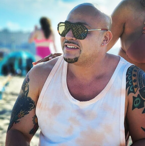 Juan Elias Photo 10