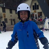 Leslie Holt Photo 37