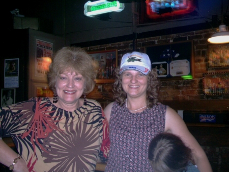 Susan Bartlett Photo 38