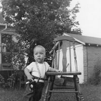 Ronald Robertson Photo 35