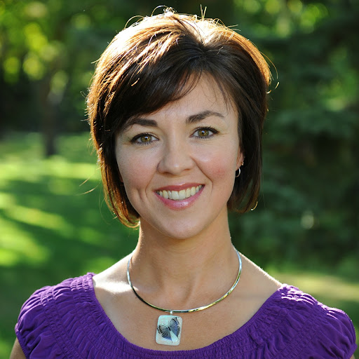 Cynthia Beck Photo 15