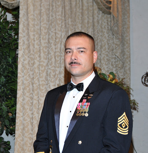 Dennis Rodriguez Photo 6