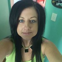Tia Green Photo 16