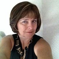 Suzanne Armstrong Photo 36