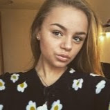 Holly James Photo 36
