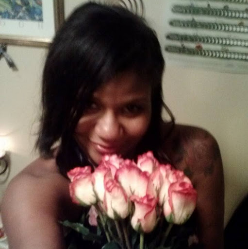 Nicole Lewis Photo 49