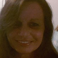 Lisa Stapleton Photo 28