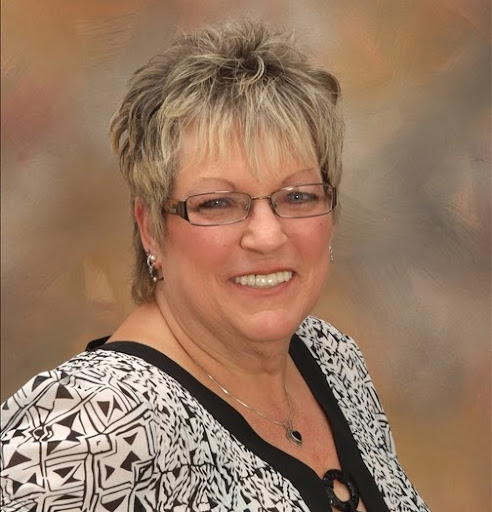 Debbie Priester Photo 9