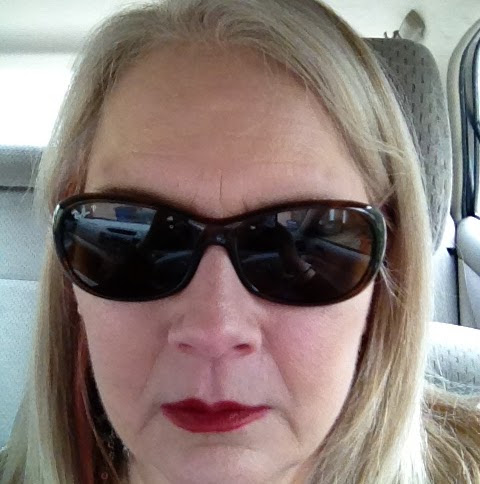 Cynthia Hampton Photo 26