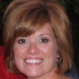 Carol Middleton Photo 38
