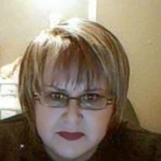 Linda Laporte Photo 23