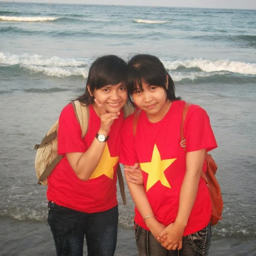 Linh Truong Photo 34