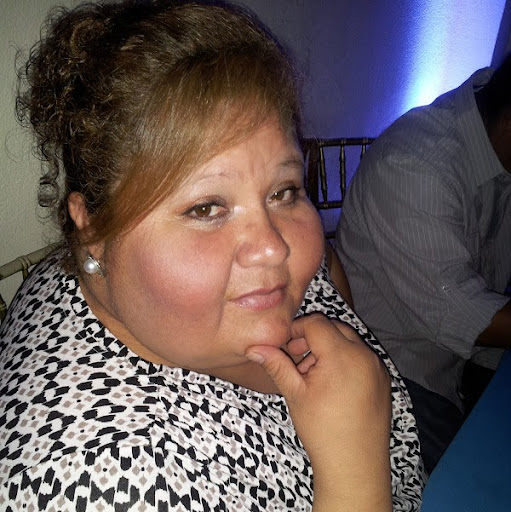Monica Urrea Photo 16