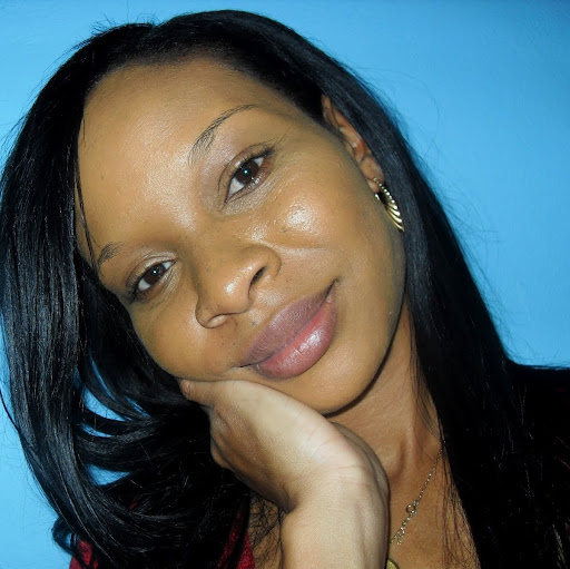 Rochelle Davis Photo 24