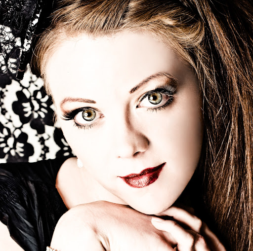 Jennifer Pendleton Photo 34
