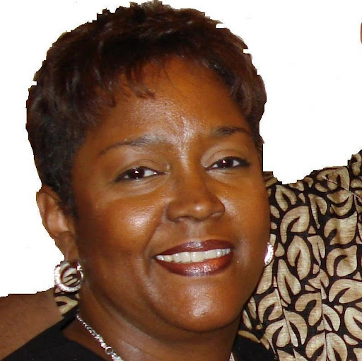 Melanie Watkins Photo 30