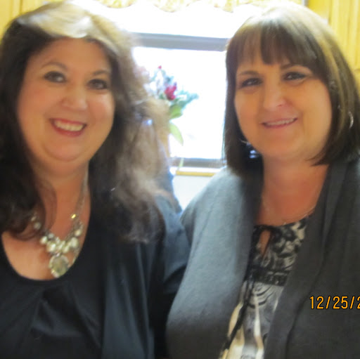 Vicki Sanders Photo 26
