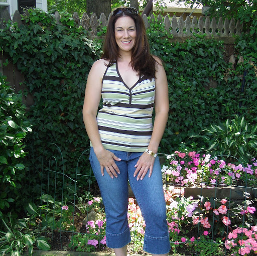 Elizabeth Hirsch Photo 26