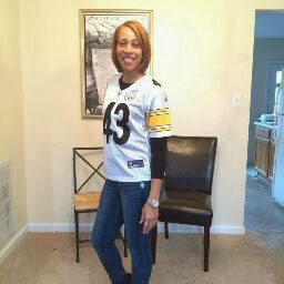 Joy Chambers Photo 29