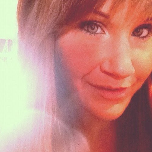 Molly Evans Photo 9