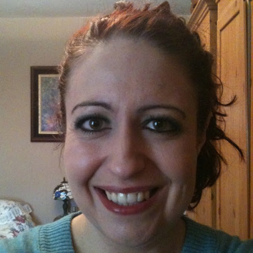 Elizabeth Barton Photo 15