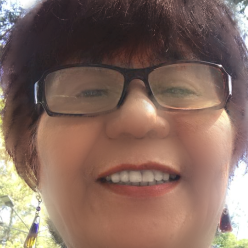 Dora Reyes Photo 16