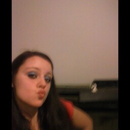 Billie Walker Photo 5