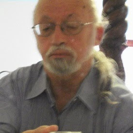 Michael Warren Photo 57