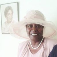 Barbara Whiteside Photo 30