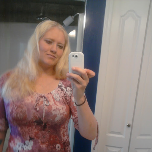 Allison Fry Photo 27