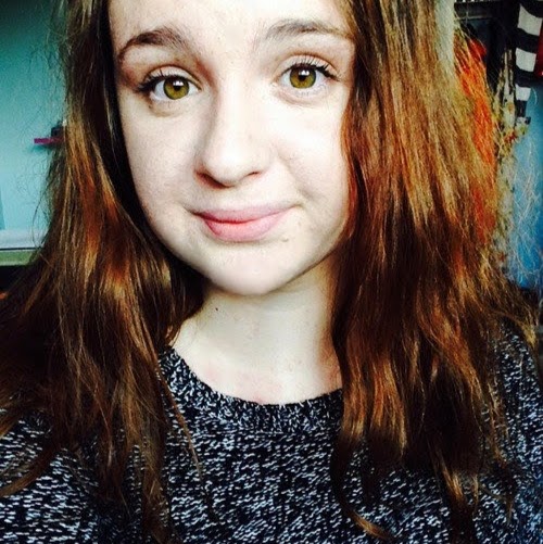 Francesca Cook Photo 6
