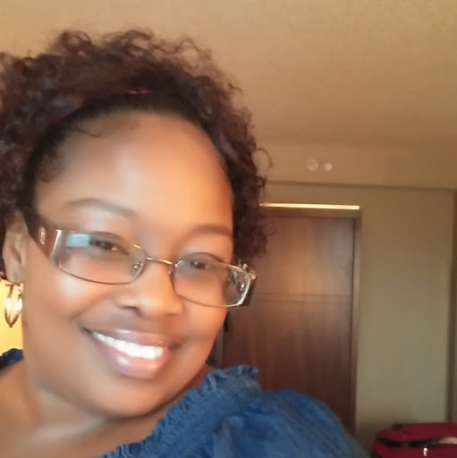 Renika Williams Photo 19