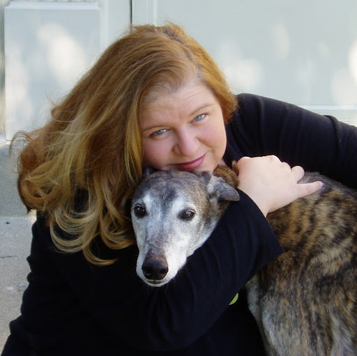 Julie Hutchison Photo 36