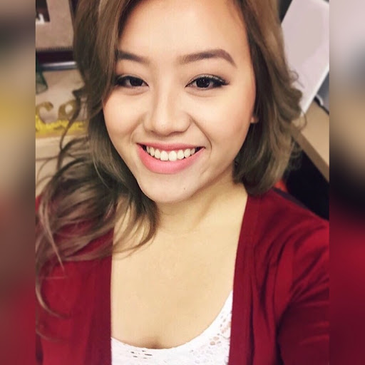 Elizabeth Vang Photo 36