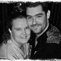 Laura Showalter Photo 10