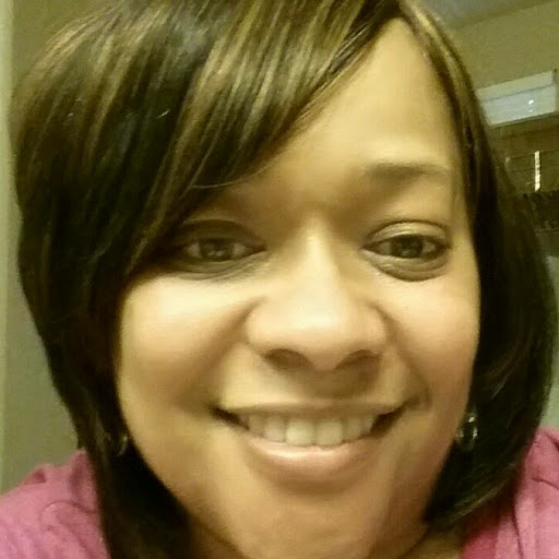 Lorraine Dennis Photo 10