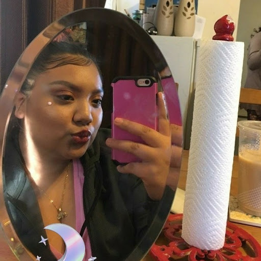 Alyssa Vazquez Photo 21
