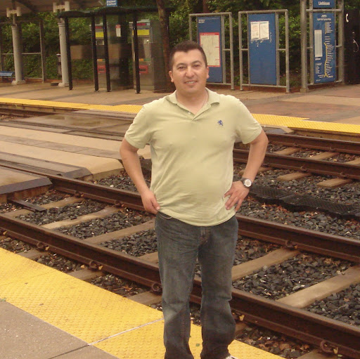 Ricardo Torres Photo 15
