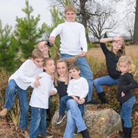 Debbie Crow Photo 16