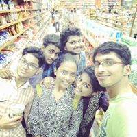 Lisa Mathew Photo 9
