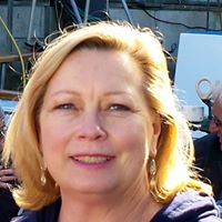 Debra Daniel Photo 10