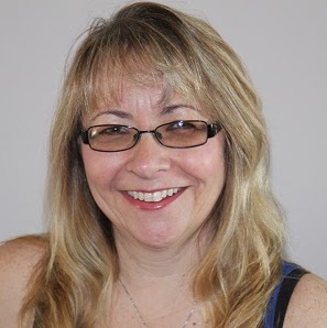 Katherine Walker Photo 17