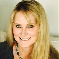 Lori Weitzel Photo 15