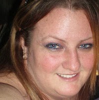 Jennifer Douglas Photo 16