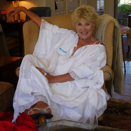 Dixie Anderson Photo 32