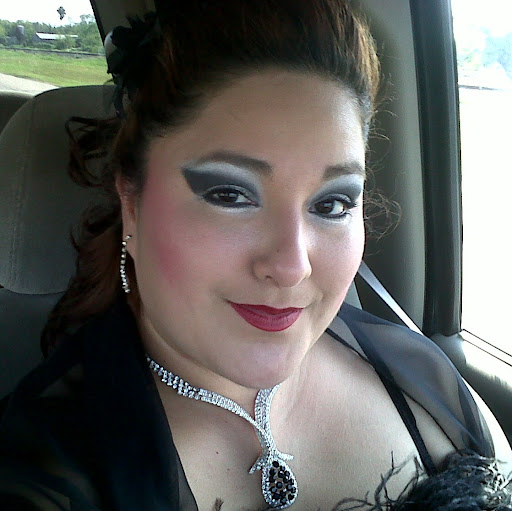 Corina Gonzales Photo 39