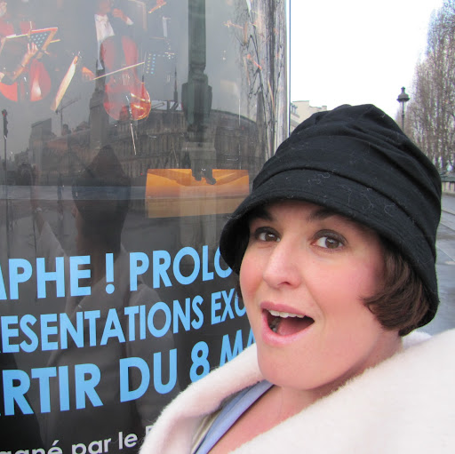 Jill Thomas Photo 15