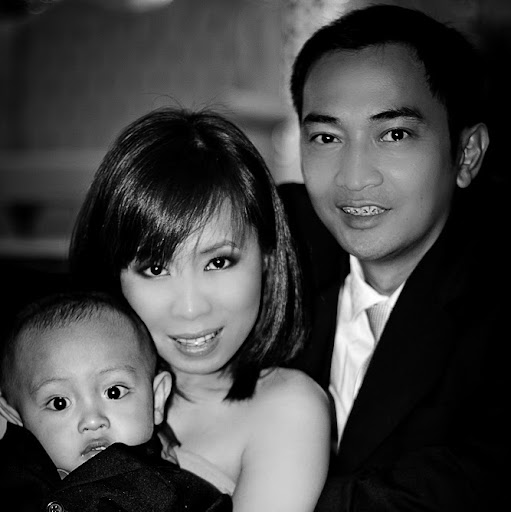 Annette Santos Photo 7