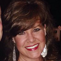 Amy Waggoner Photo 9