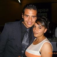 Ana Alvarado Photo 35